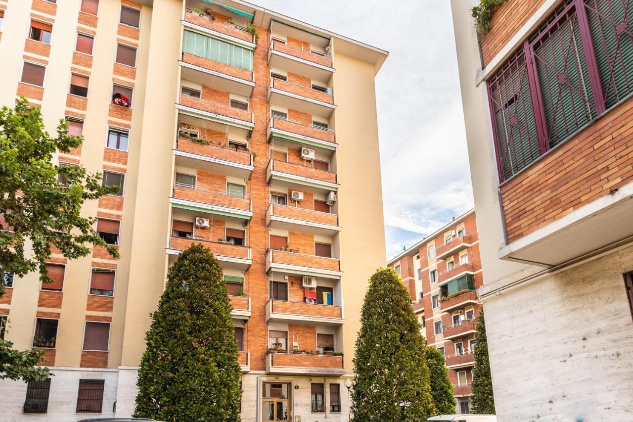 Rosselli 13 Milan Apartment Eksteriør bilde
